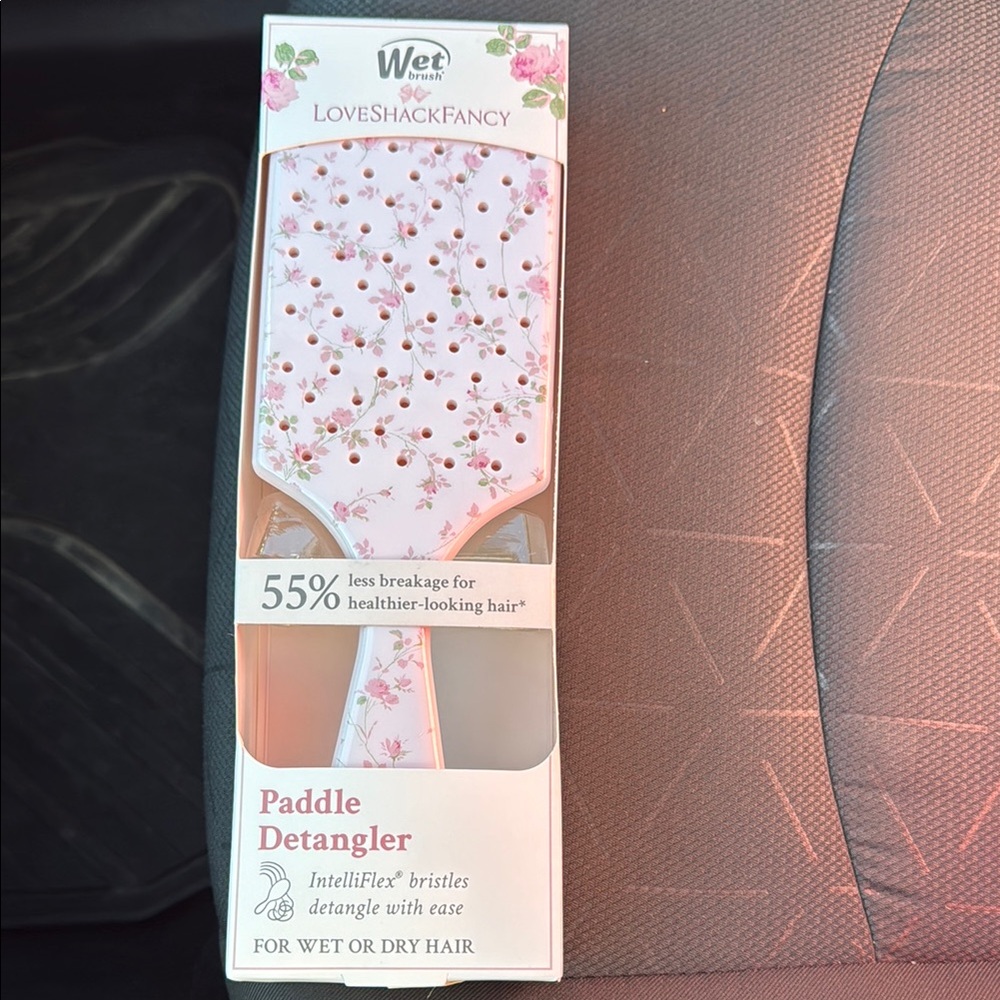 LoveShackFancy Paddle Detangler - Pink Floral
